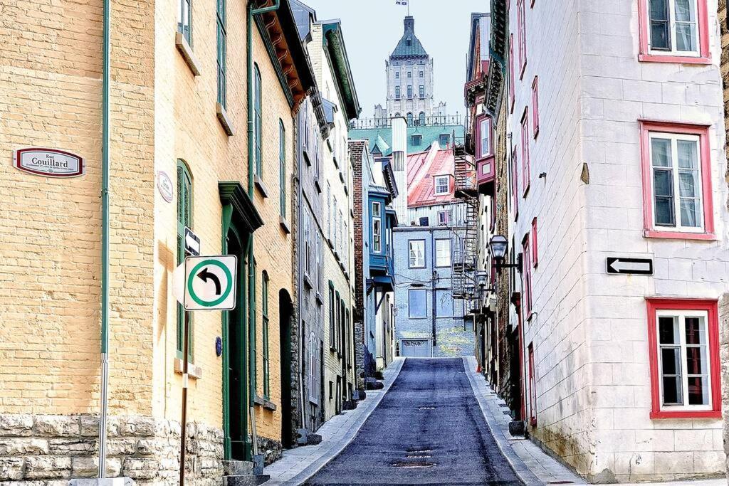 Generations Quebec Old City/ Parking/ Family 外观 照片