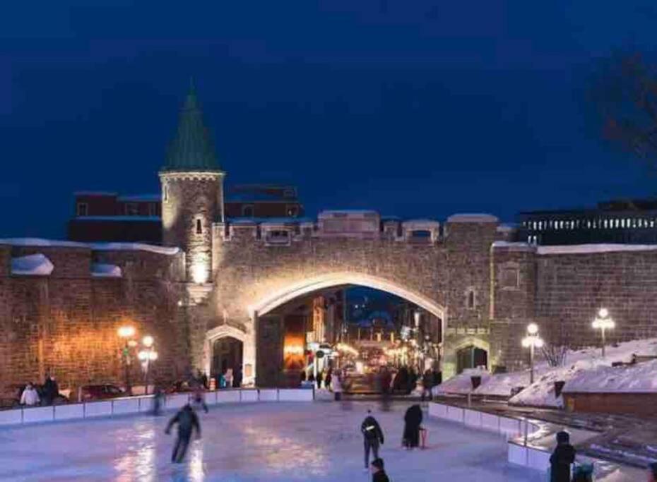 Generations Quebec Old City/ Parking/ Family 外观 照片
